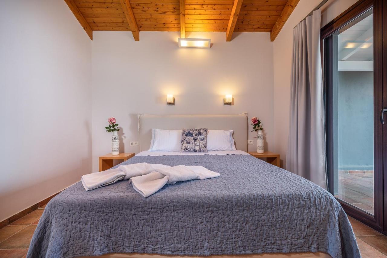 Trizonia Bay Hotel Kültér fotó