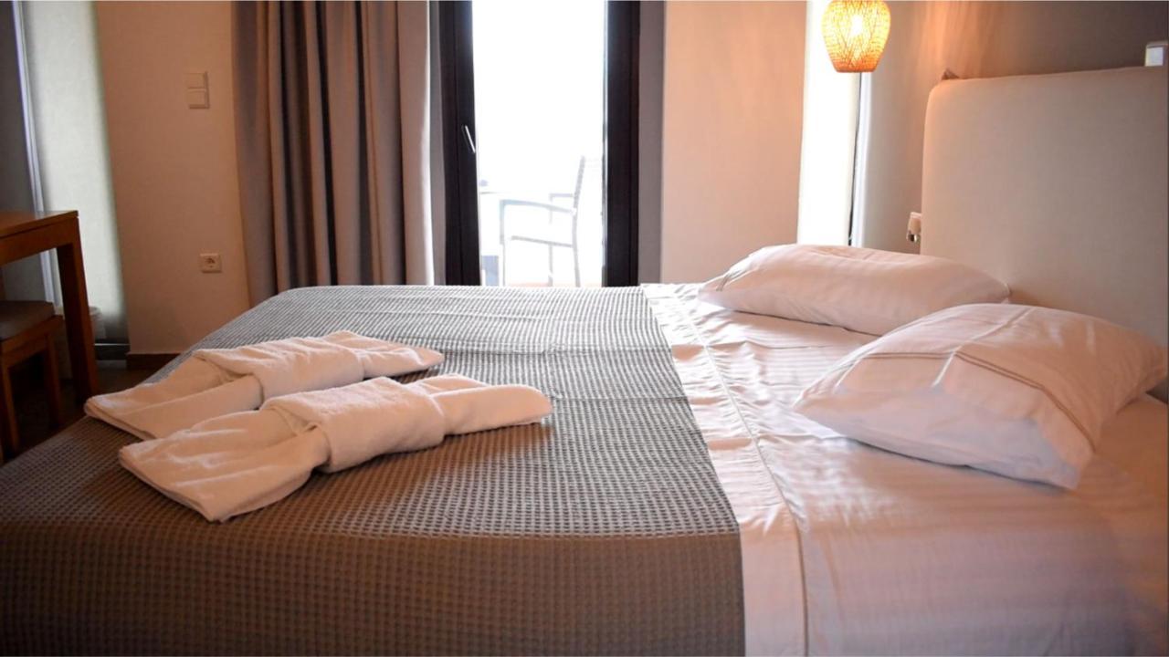 Trizonia Bay Hotel Kültér fotó