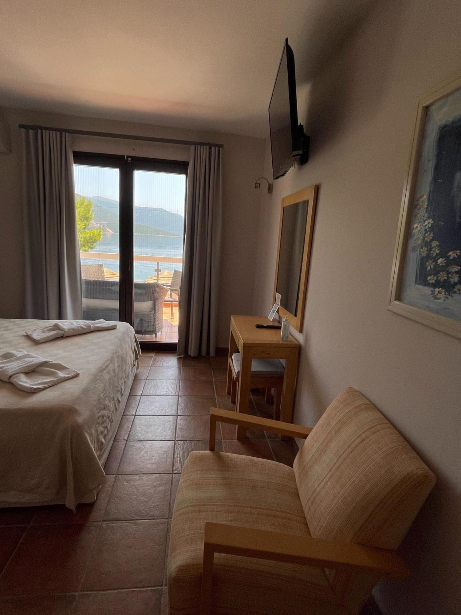Trizonia Bay Hotel Kültér fotó