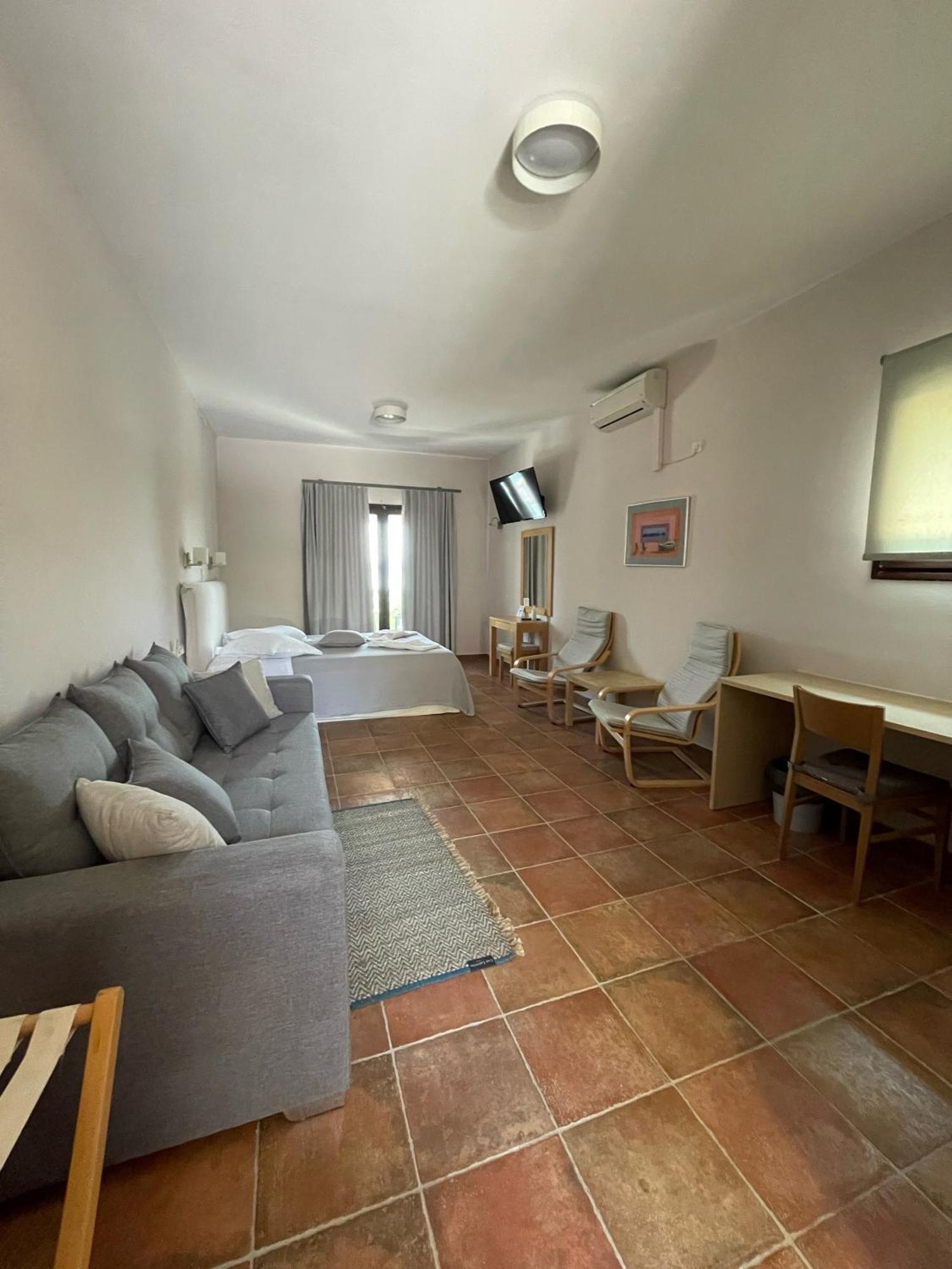 Trizonia Bay Hotel Kültér fotó